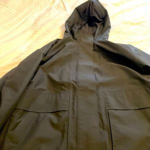 Lululemon Oversize Hooded Rain Jacket